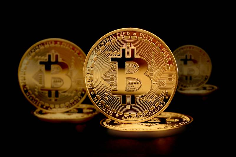 Payez vos cours de langue en Crypto-monnaies ! Découvrez l’univers de la blockchain et des cryptomonnaies.